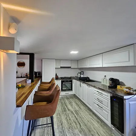 Wild House Chalet *